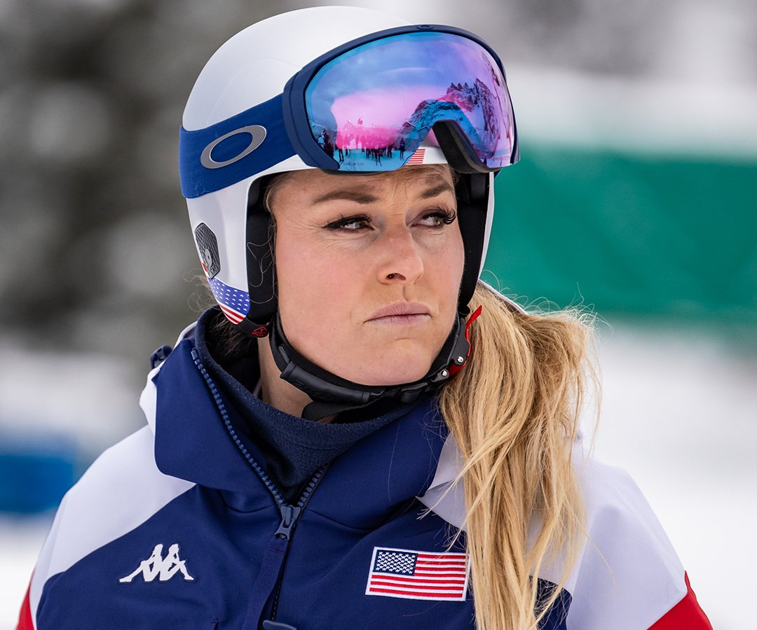 Lindsey Vonn crashed out of the 2026 Winter Olympics on February 8, 2026.