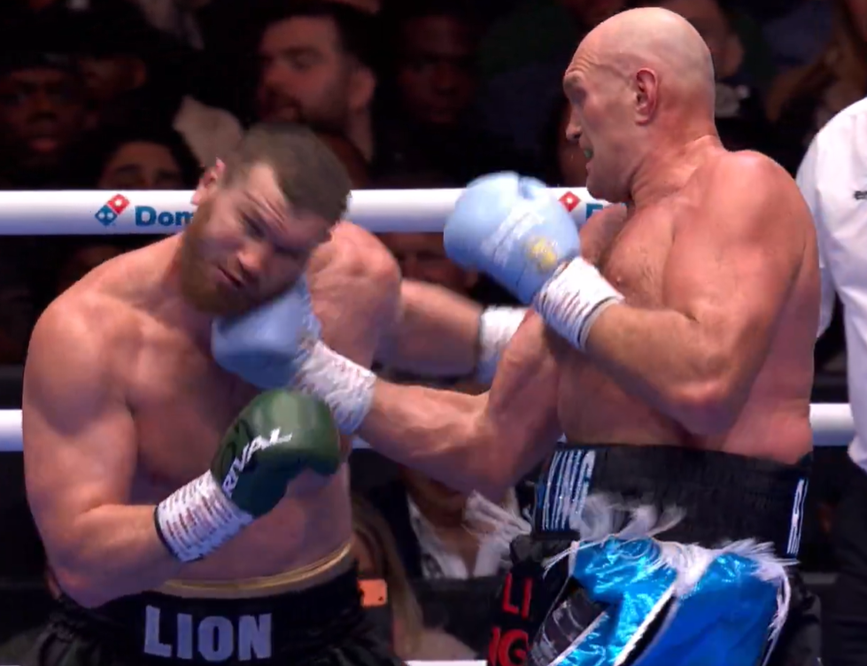 Tyson Fury beats Arslanbek Makhmudov by unanimous decision in their bout on April 11, 2026 at Tottenham Hotspur Stadium.